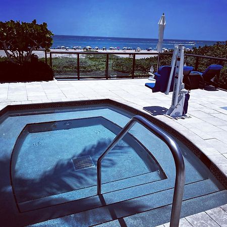 ריביירה ביץ' Ritz Carlton Luxurious Residence On Singer Island מראה חיצוני תמונה